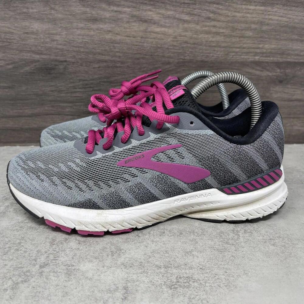 Brooks Ravenna 10 Running Shoes Womens Size 7 Grey Purple Sneakers